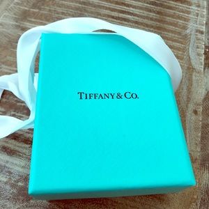 Tiffany and CO jewelry box! Original!